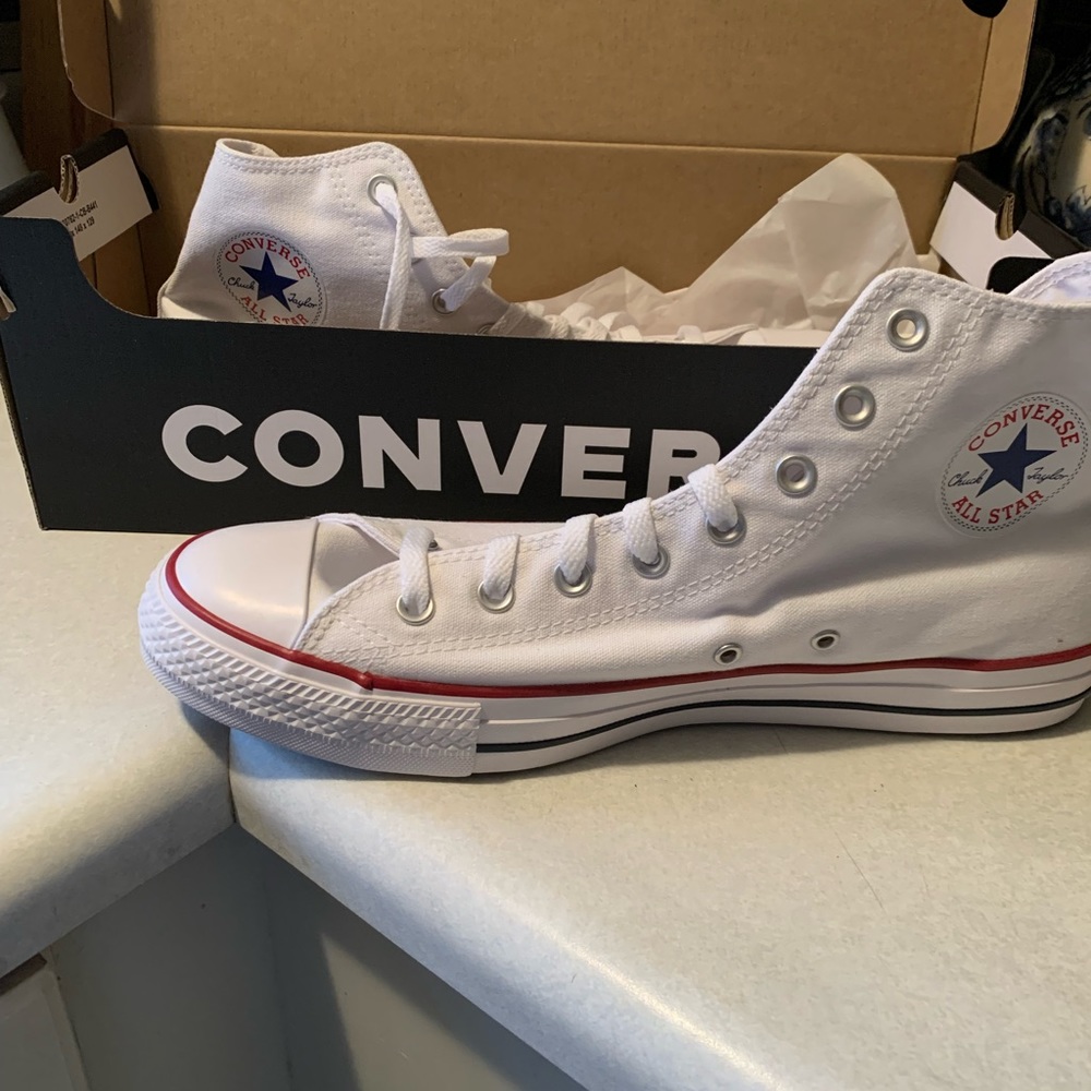 Mens White Converse high tops